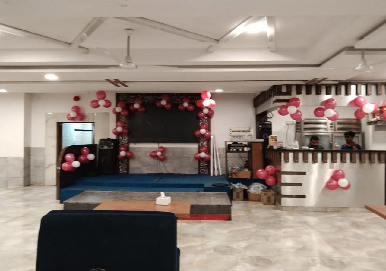Hotel Metro Palace Resort 카르자트 외부 사진